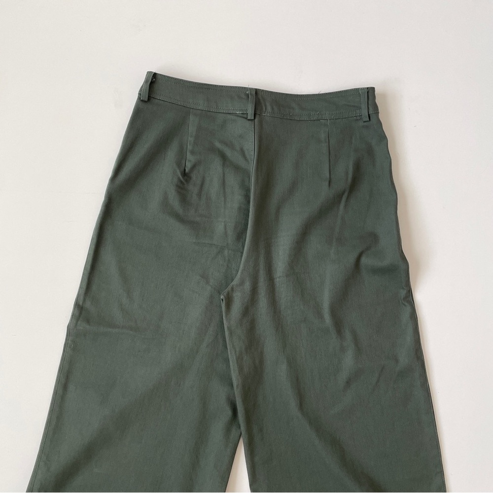 Francesca’s Moriah Button Front Culotte Pants High-Waisted Olive Green, Size M - Picture 8 of 9